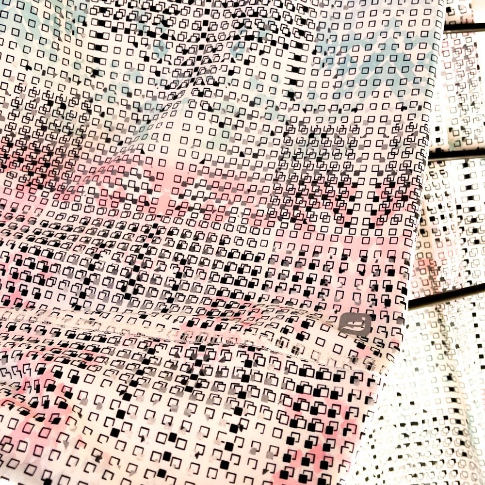 Fabletics Define Mid-Rise Capri [ Arctic Print ] … - image 5